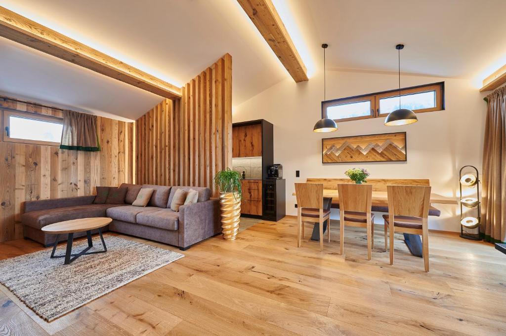 Penthouse Suite by Brugger - 2