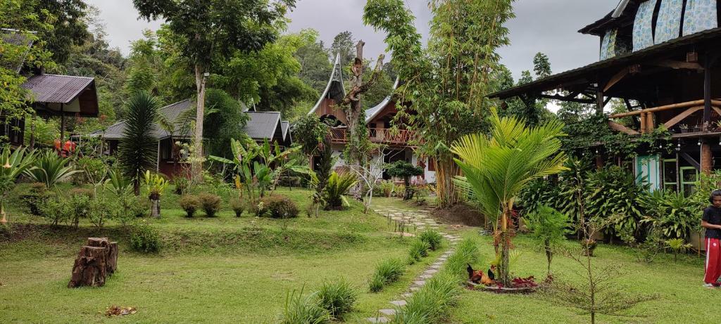 Canyon Jungle Stay photo