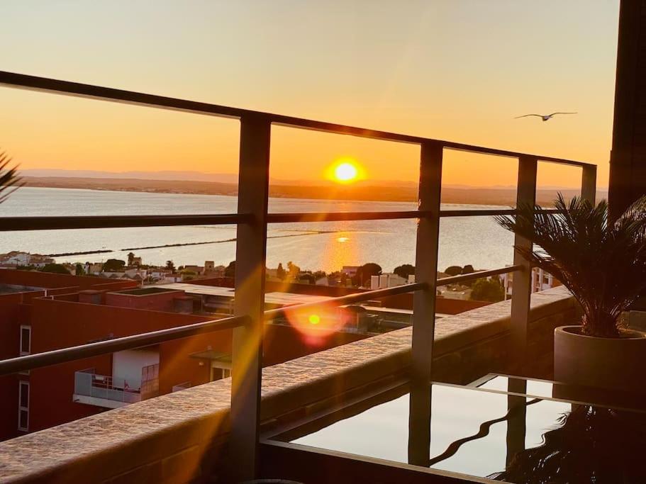 ''Le Soleil'' Superbe T3 avec vue étang et mer, clim parking et piscine - 4