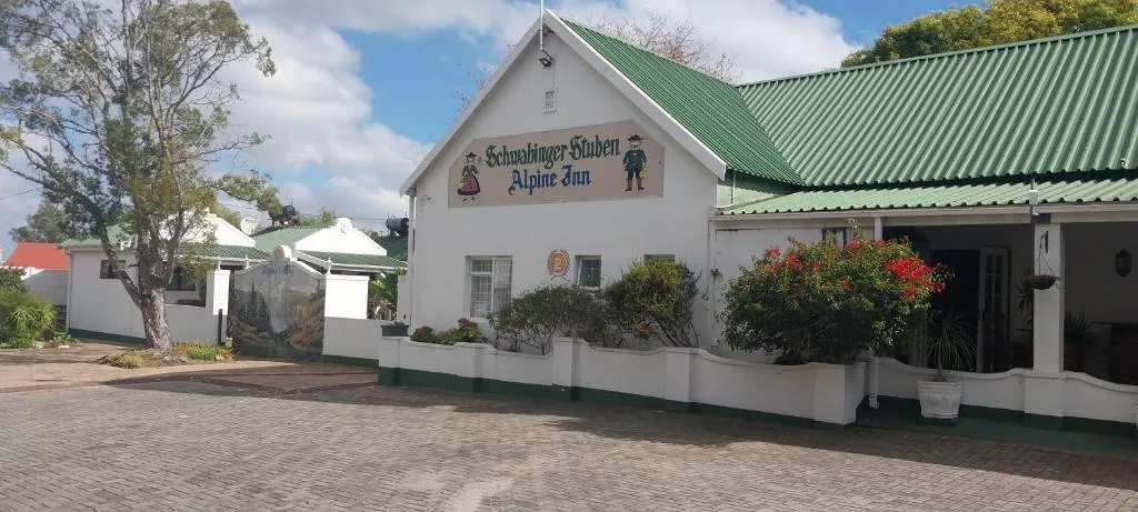 Alpine Inn, hotel in George