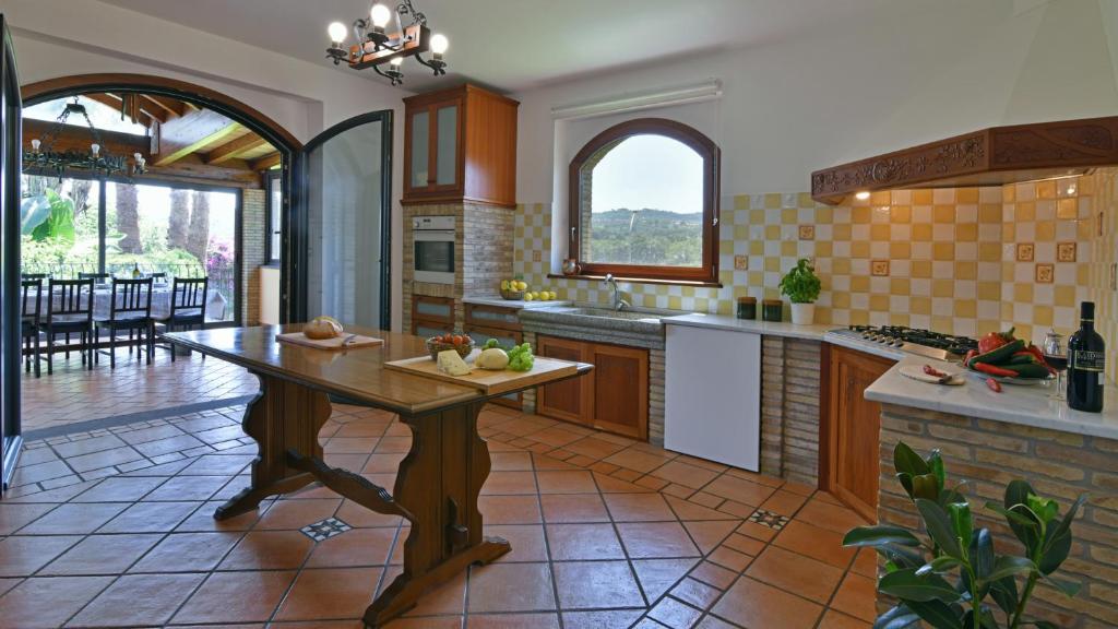 VILLA BIDDIZZA 10, Emma Villas - 4