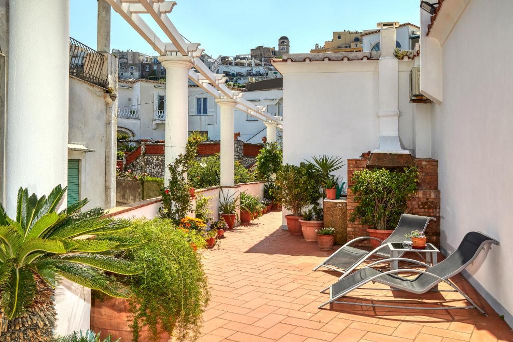 Acquaviva 31 photo