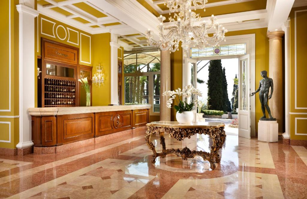 Villa Cortine Palace Hotel photo