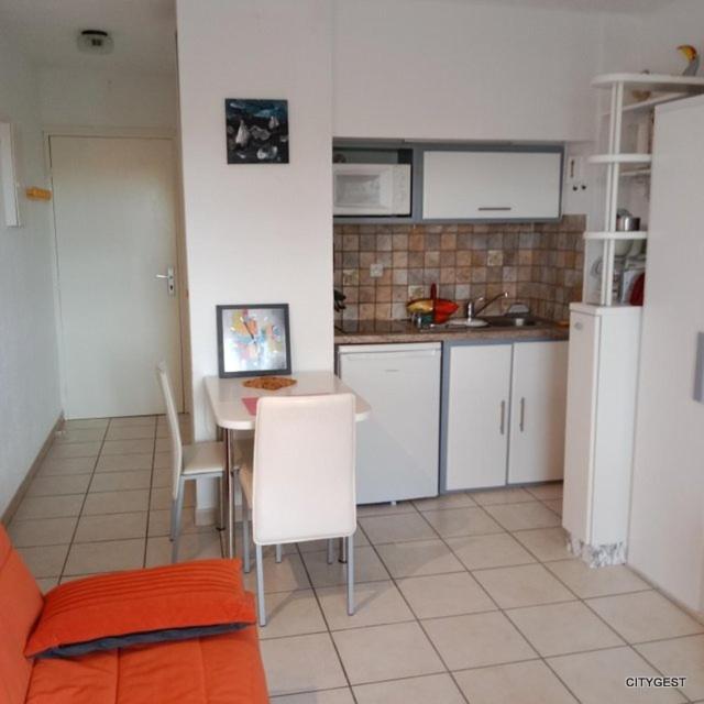 Studio 2 personnes proche Plage et Commerces - 2phoe504 - 4
