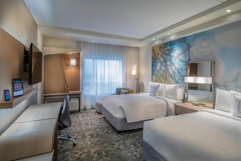 Courtyard by Marriott Winnipeg Airport photo
