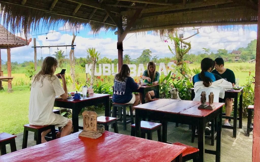 KUBU BAKAS GUEST HOUSE 