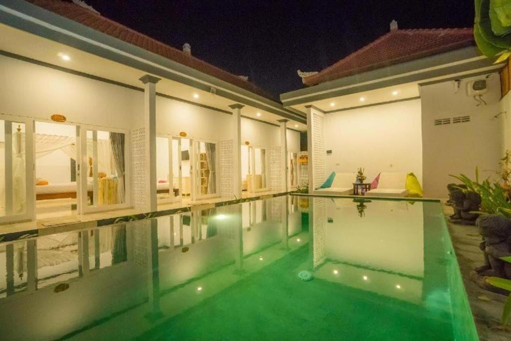 Kubu Carik Guest House  photo