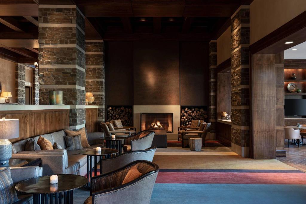 The Ritz-Carlton, Dove Mountain photo