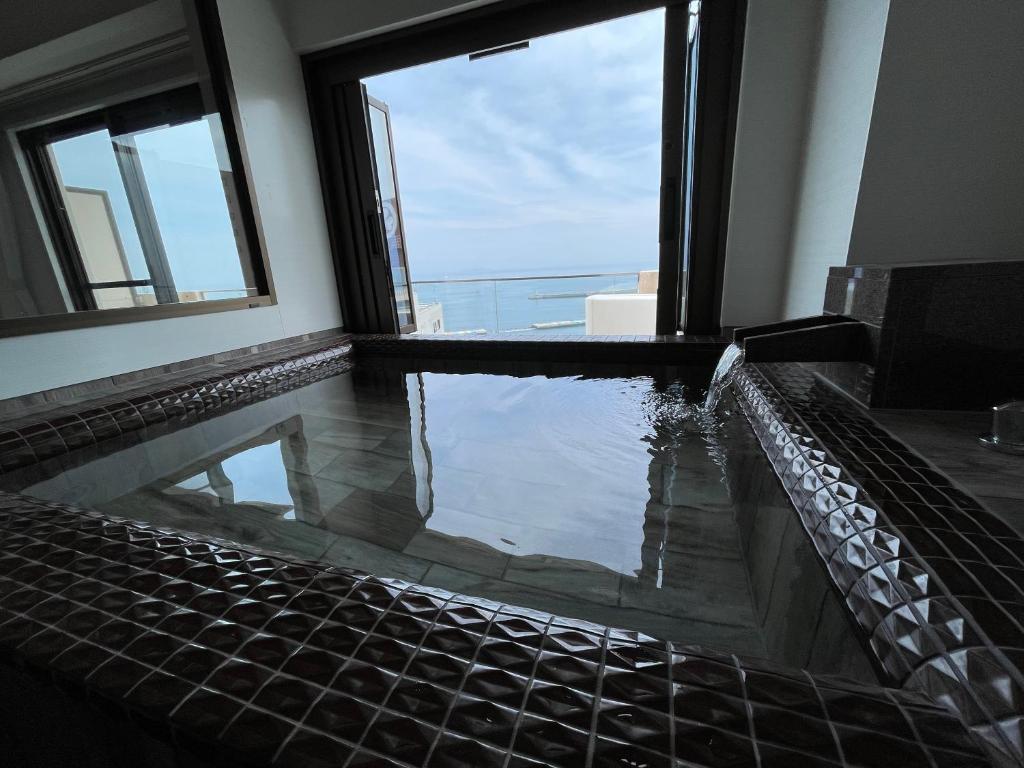 Open air bath