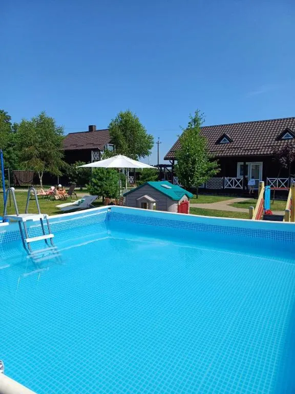 Ostrivky, Hotel in Switjas
