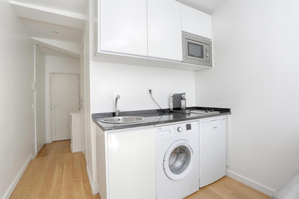 Ciseaux 4F - Studio in Saint Germain des Prés - 5