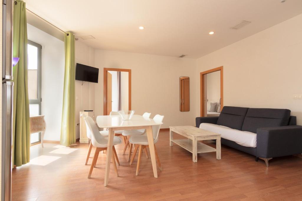 Apartamento El Carmen by Be Alicante photo