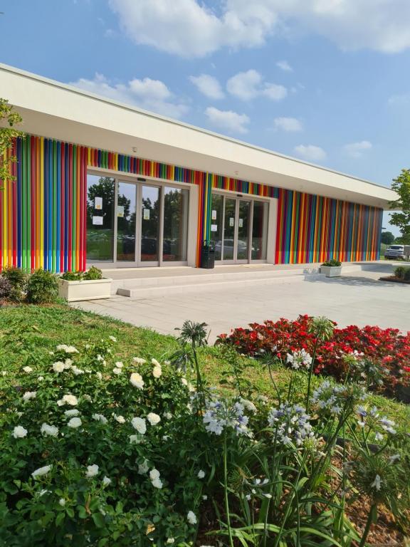 フロント・ロビー