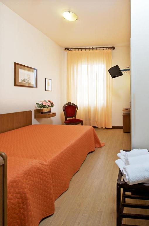 Hotel Roma photo