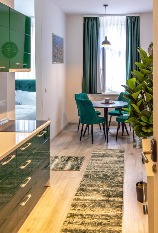 FIT Apartments - 1
