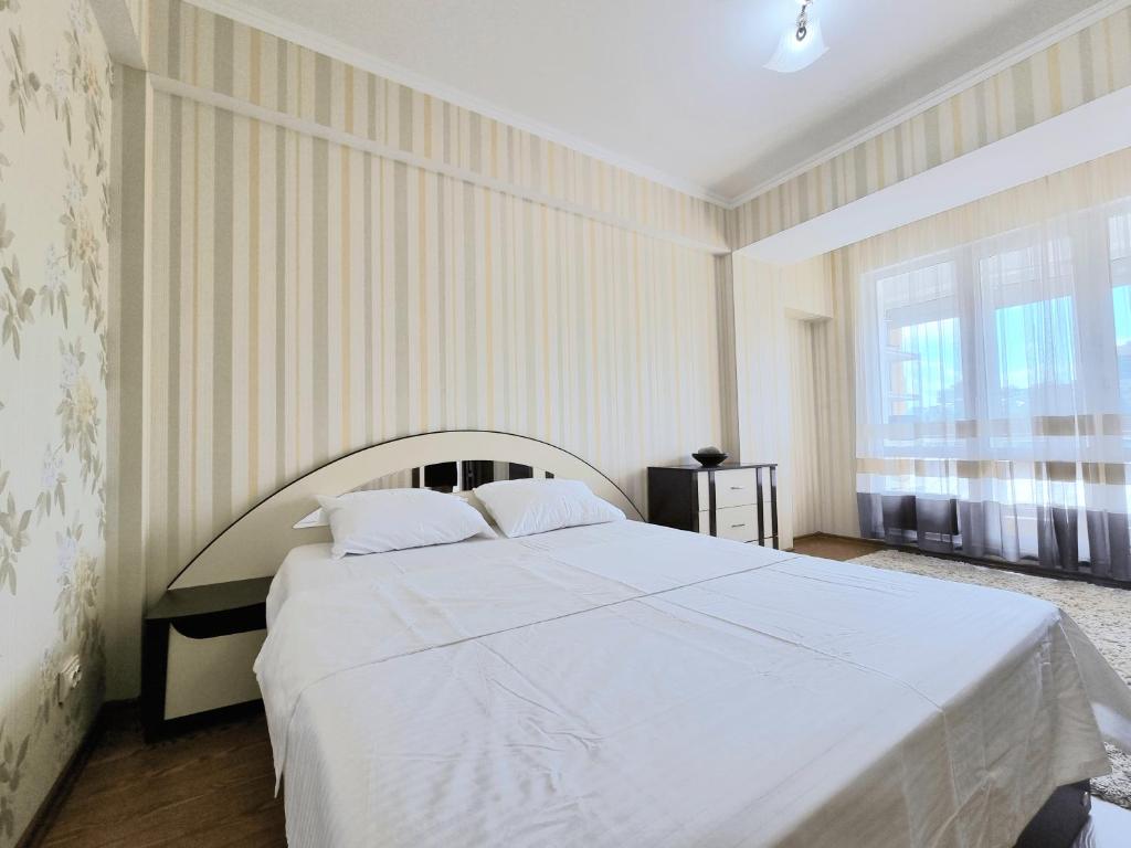 Center, Ismail str.apartment, 1 bedroom and living, Chişinău