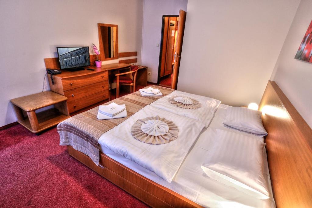Hotel SOREA TRIGAN photo