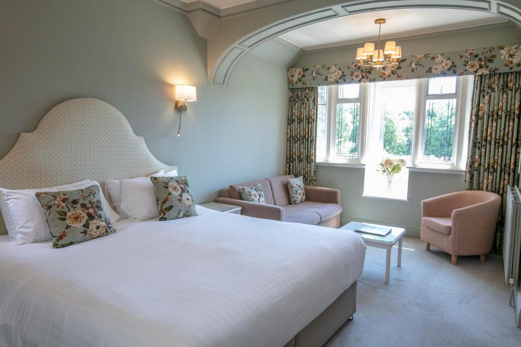 Petwood Hotel photo