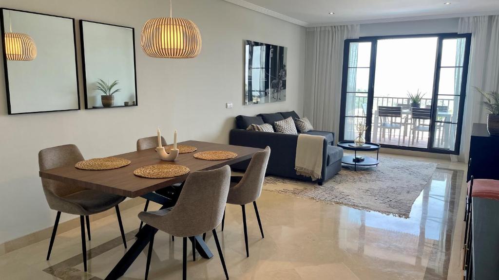 Olivos Sea View Apartment - 1