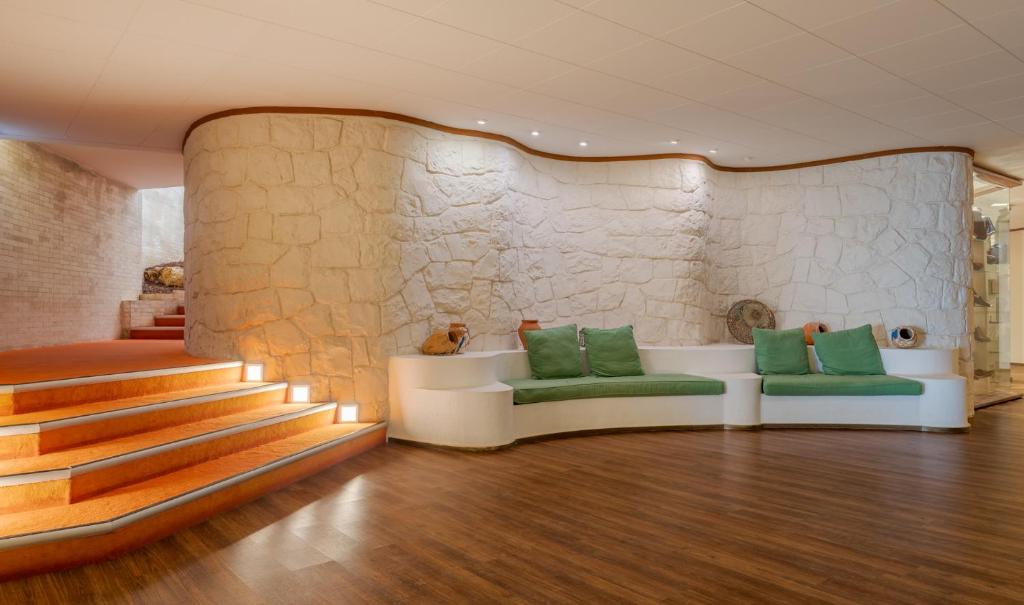 บริการและสิ่งอำนวยความสะดวก