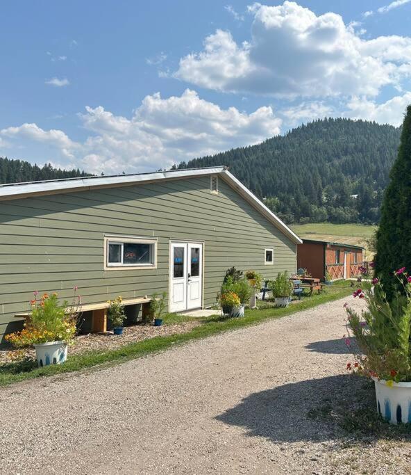 Utopia Feels Botanical Glampground and Micro-Farm photo