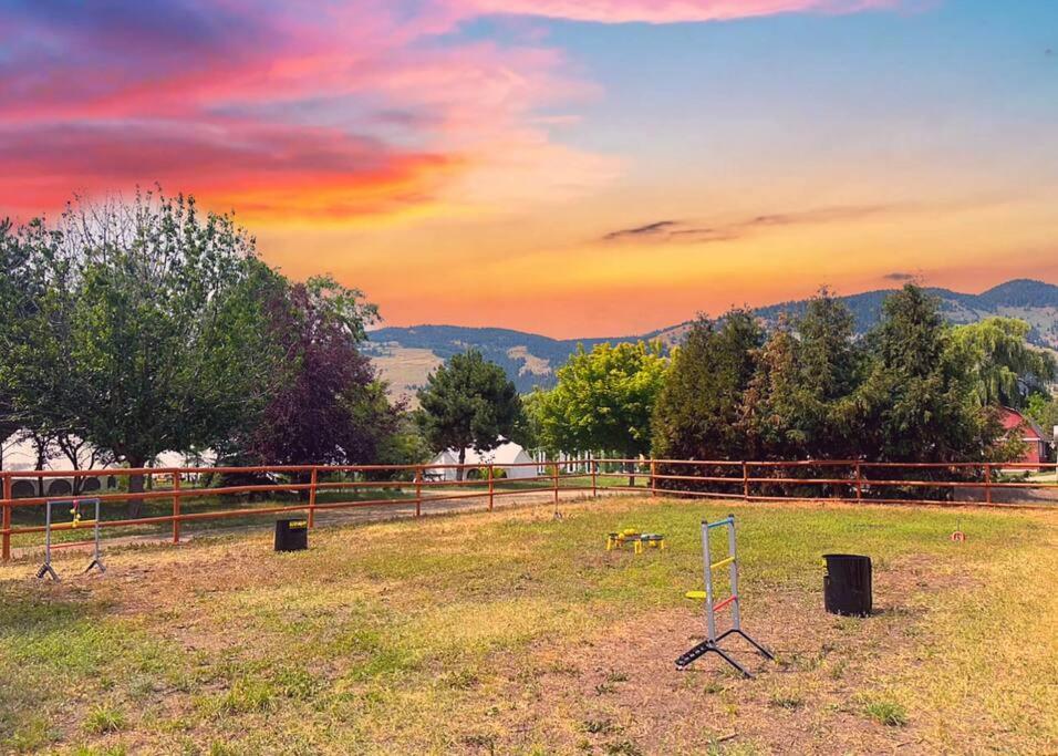 Utopia Feels Botanical Glampground and Micro-Farm photo