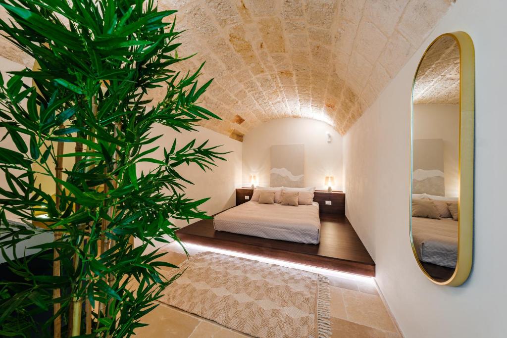 HelloAPULIA Charming Palazzo Clemente - self-catering suites with aircondition - 5