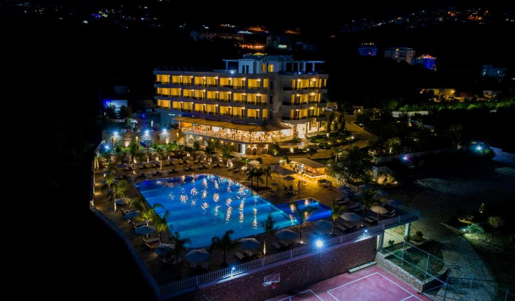 Elysium Hotel — Hotel in Vlora