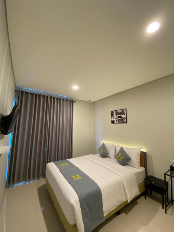 Ghurfati Hotel Wedana