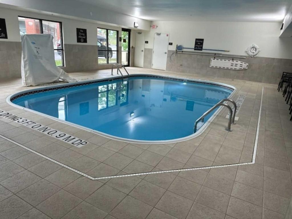 Comfort Inn & Suites Middletown - Franklin photo