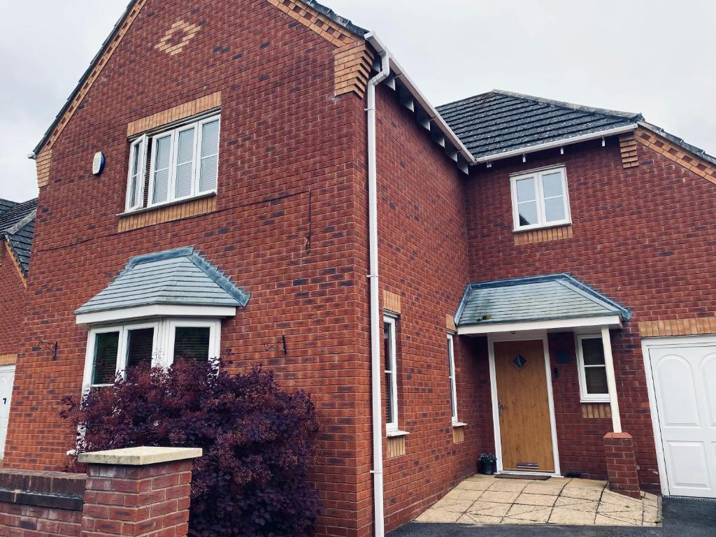 The Grange, Admaston