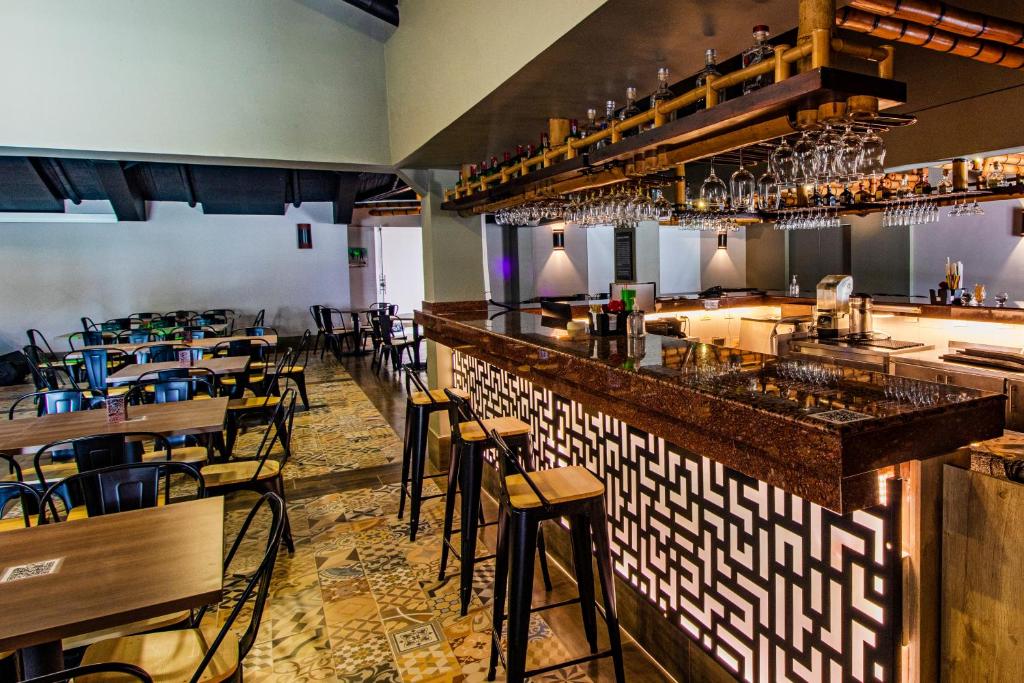 Bar/lounge