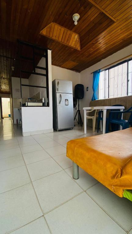 Hostal macajan - 1