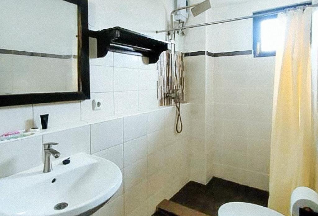RedDoorz Carlton-Martin Hotel Masbate City photo