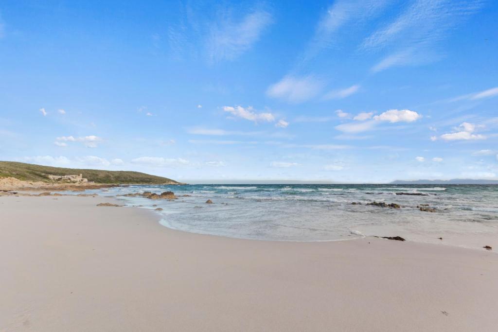 Moksha on the Sea at Romansbaai photo