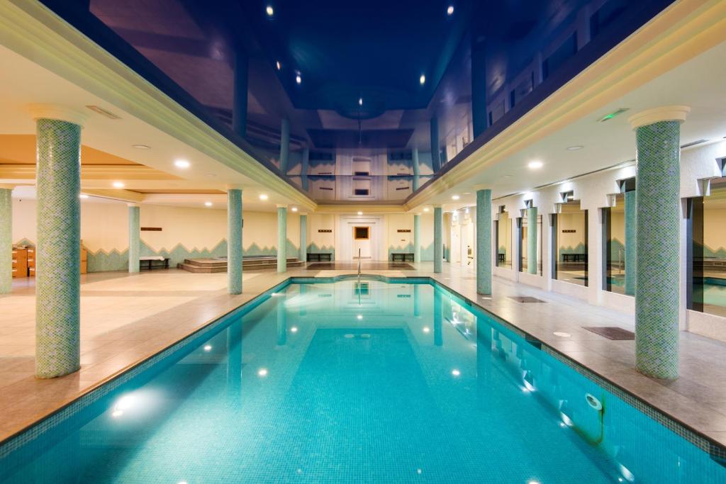 PH BELLAGIO: Luxurious and Romantic duplex penthouse with PRIVATE POOL & sea views - 5