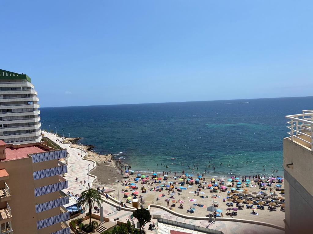 Relaxing modern beachfront apartment - amazing sea view - 3