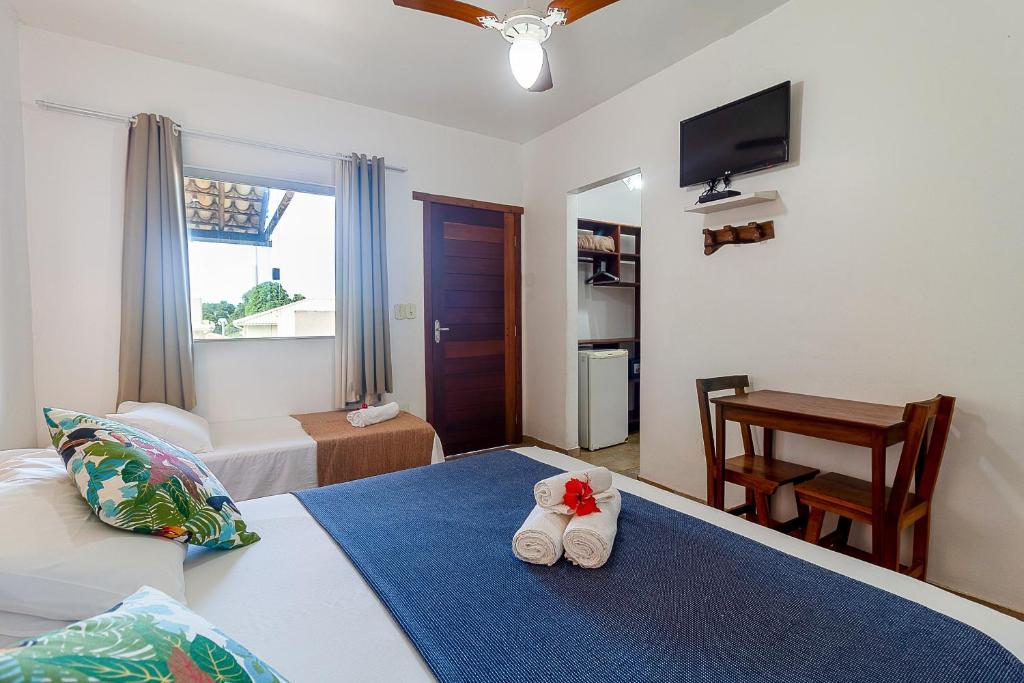 Shared lounge/TV area