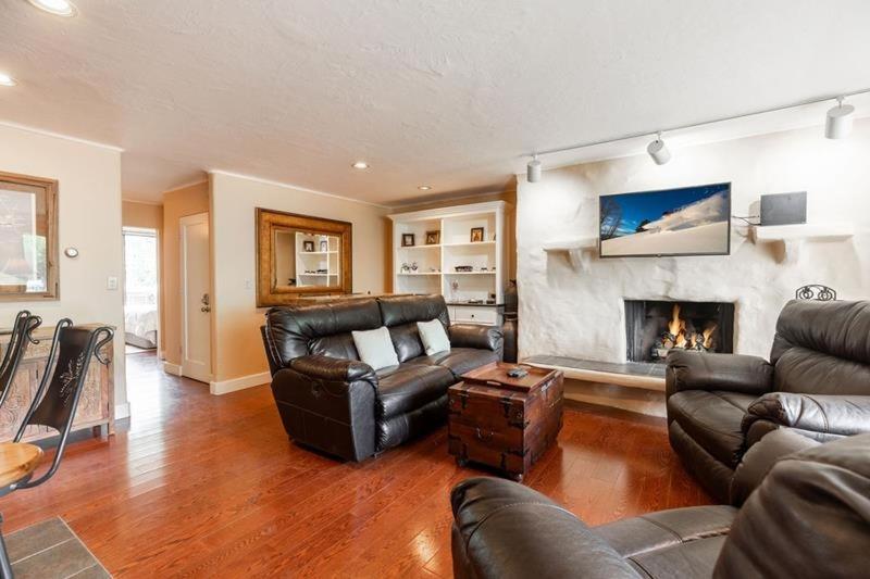 Scorpio Condo with Vail Mountain View, Vail