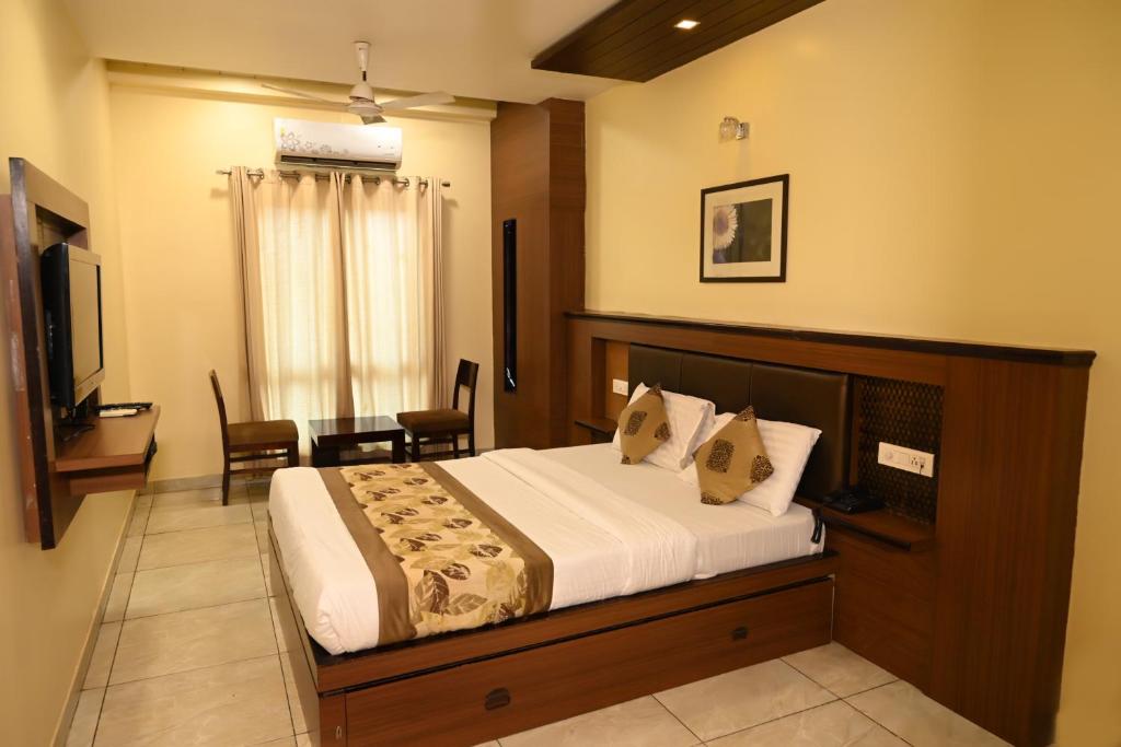 Hotel Plaza Inn Ajmer photo