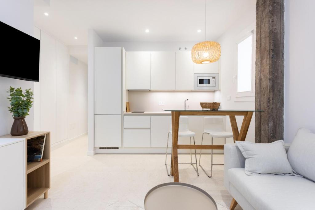 APARTAMENTOS PLAZA DEL CHARCO I - 5