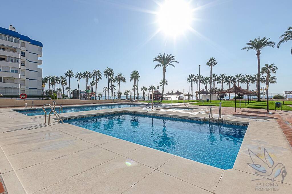 Aloha Playa apartment with sea views in front of the beach - 1
