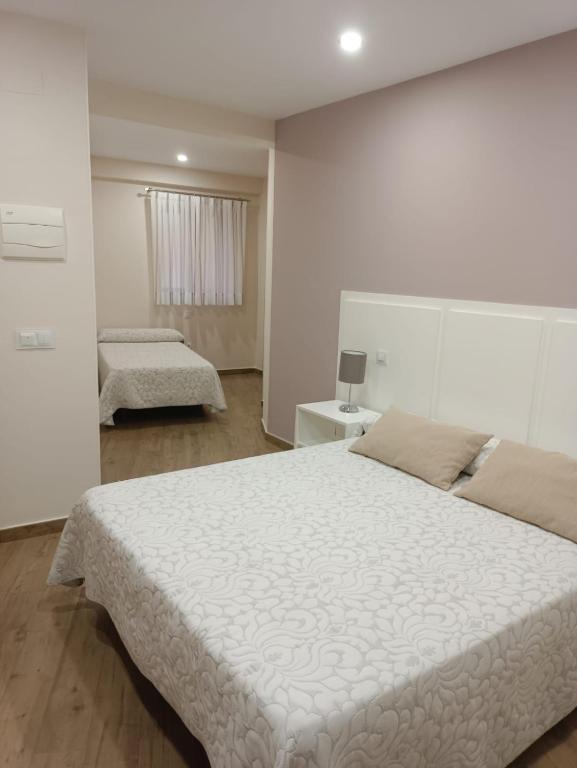 Hostal Infantes - 3