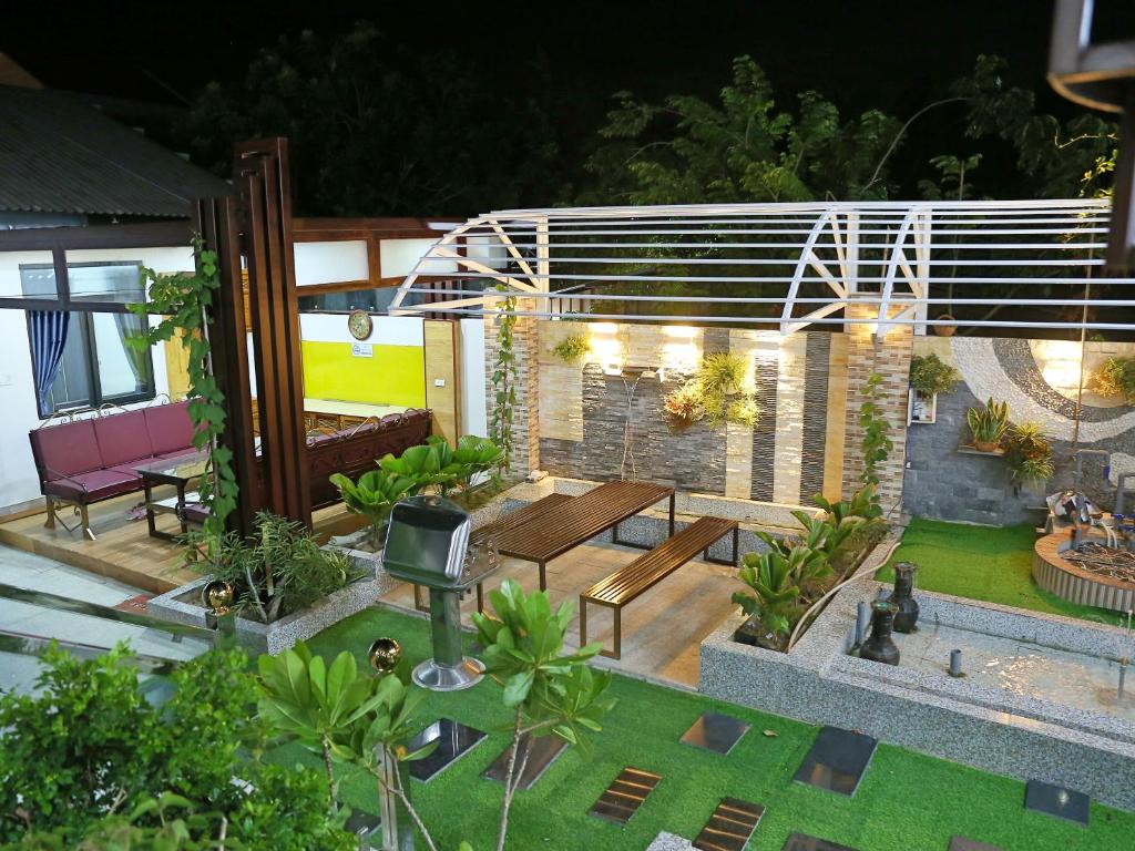 QV Homestay – Căn hộ cao cấp kề biển NInh Chử