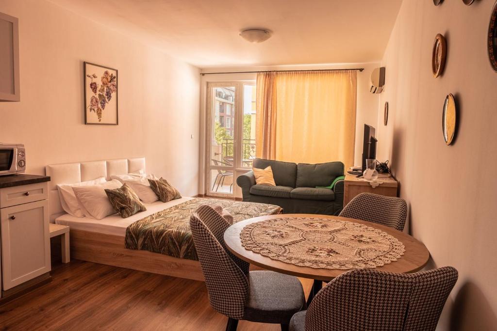 bellissimo студио близо до плажа, Ravda