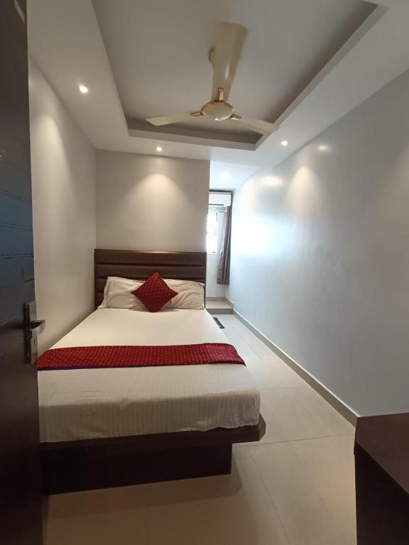 Hotel Divine View photo