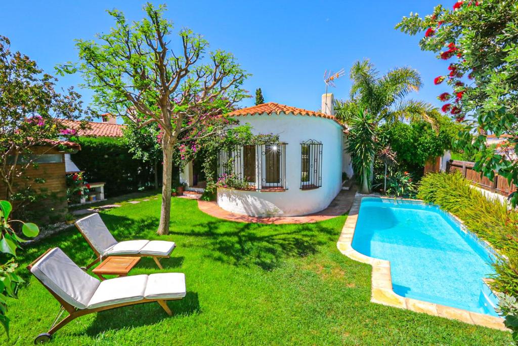 LITORAL COSTA DORADA - VILLA FALGUERA Only families - 1