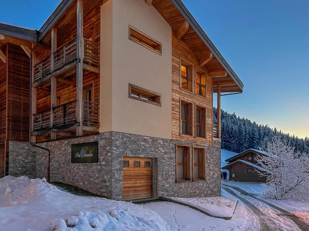 3-bedroom Duplex Apartment, Ski in-out - 2