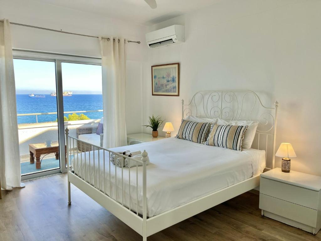 Seaview Beach Apartment Dasoudi, Lemesos