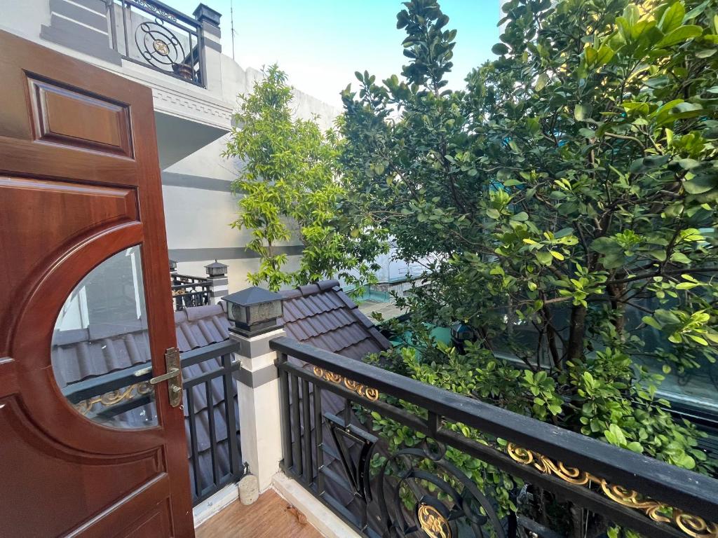 Nguyen Huong Hotel photo